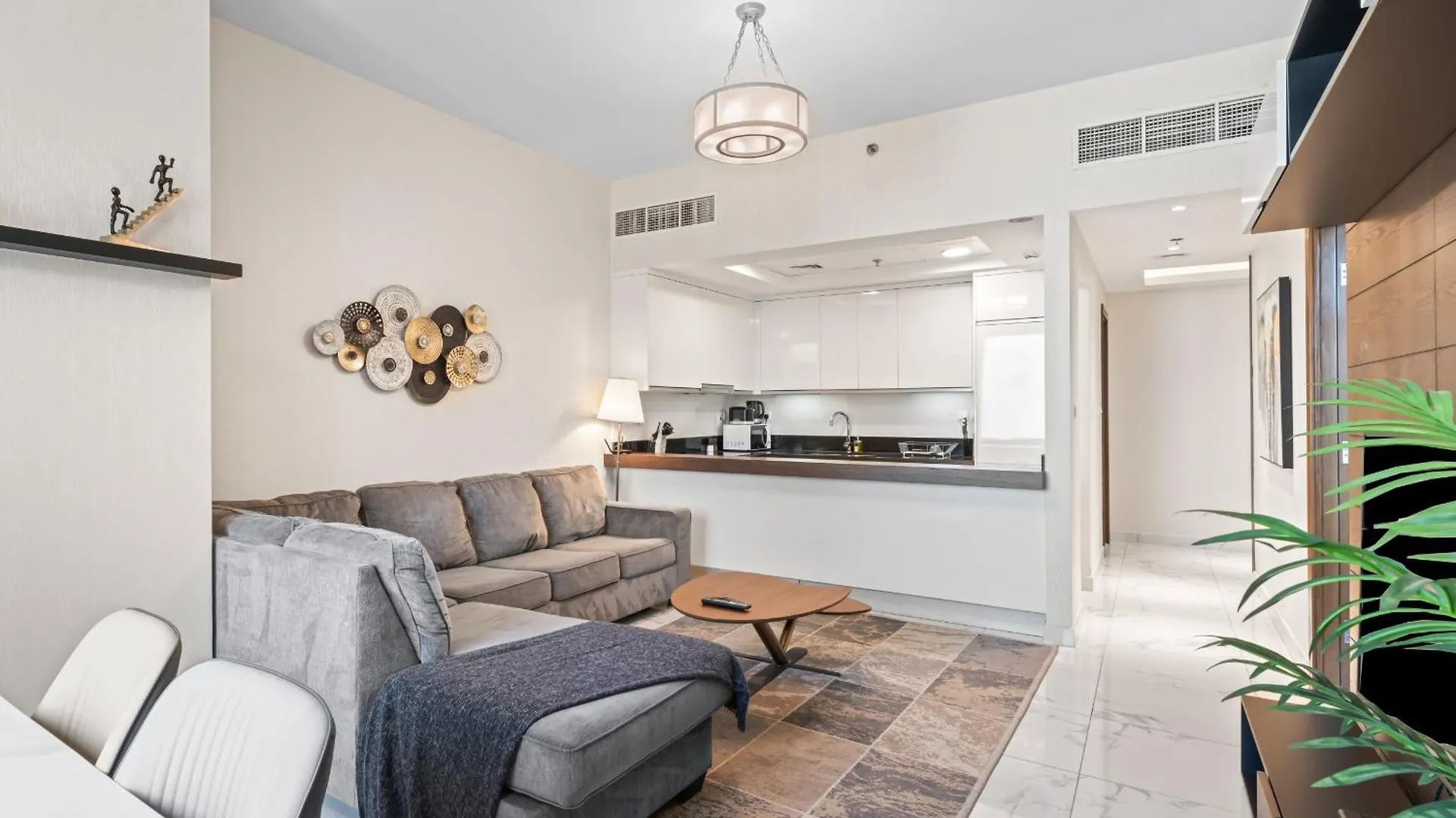 Elegant 1-Bdr Retreat With Stunning Views -Noura Tower 37 Apartment Dubai